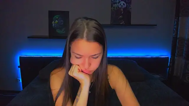 AlexaBarkley online show from 11/03/25, 12:46