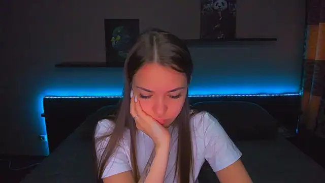 AlexaBarkley online show from 04/24/26, 12:46