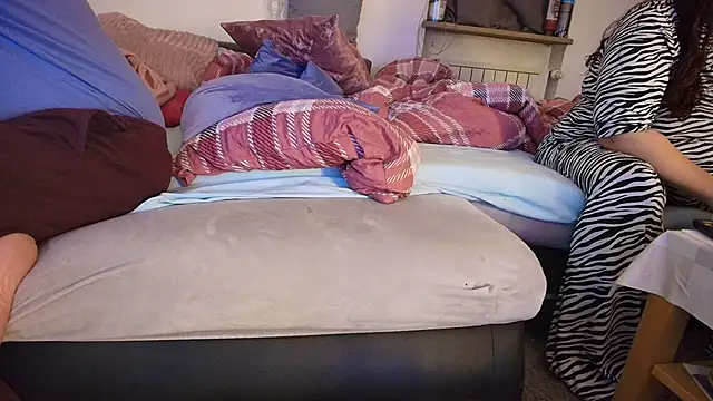 HotBiPaar online show from 03/13/25, 09:48