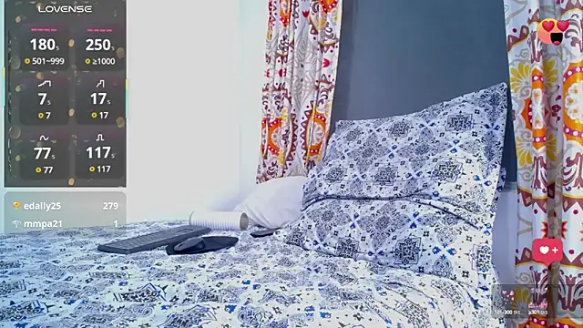 Snapshot of steven_smith05 chatting on 03/09/25, 07:12 steven smith05 online show from 03/09/25, 07:12