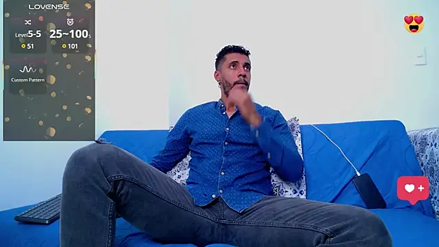 Snapshot of steven_smith05 chatting on 03/12/25, 04:30 steven smith05 online show from 03/12/25, 04:30