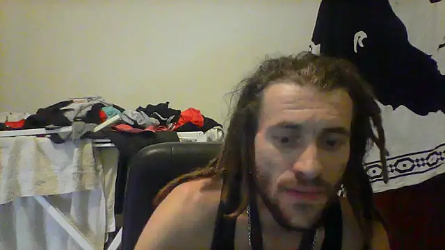 Snapshot of ngulasoret chatting on 06/11/26, 01:31 ngulasoret online show from 06/11/26, 01:31
