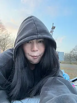 clairewntr online show from 02/07/26, 04:11