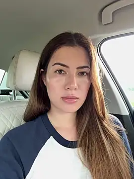 Snapshot of clairewntr chatting on 06/17/26, 03:57 clairewntr online show from 06/17/26, 03:57