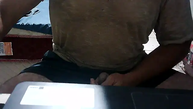 eduar570 online show from 12/20/25, 07:04