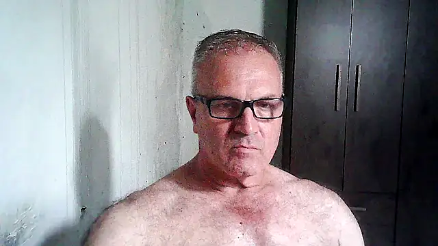 eduar570 online show from 01/18/26, 04:22