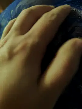 LovlyAnnie online show from 12/19/25, 06:09