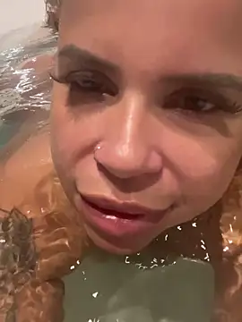 pimenta gaby online show from 04/19/26, 04:17