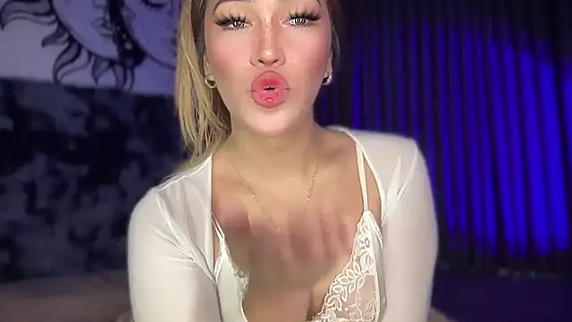 Snapshot of Jasmine_Elcock chatting on 02/26/25, 10:31 Jasmine Elcock online show from 02/26/25, 10:31