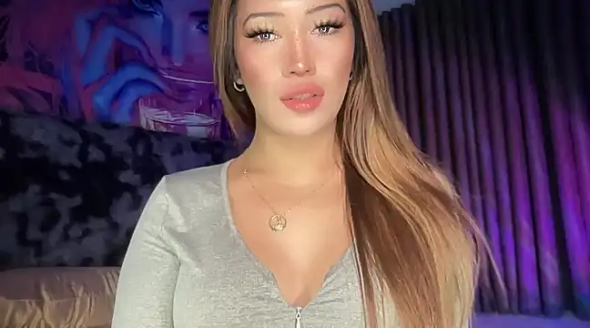 Snapshot of Jasmine_Elcock chatting on 03/13/25, 09:48 Jasmine Elcock online show from 03/13/25, 09:48