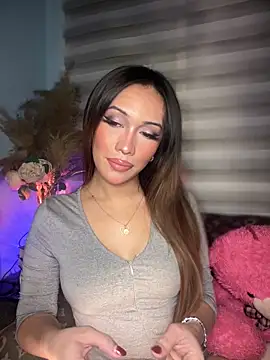 Snapshot of Jasmine_Elcock chatting on 10/17/25, 07:05 Jasmine Elcock online show from 10/17/25, 07:05