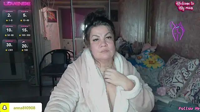 femme fatale1 online show from 11/20/25, 08:19