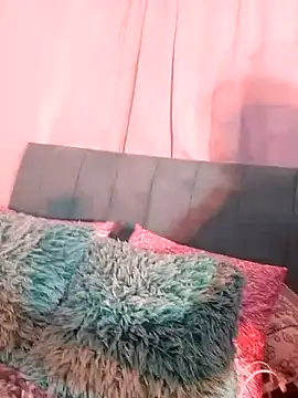 karlablue  online show from 12/28/24, 11:26