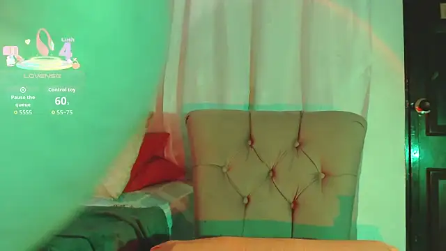 karlablue  online show from 09/18/25, 02:35