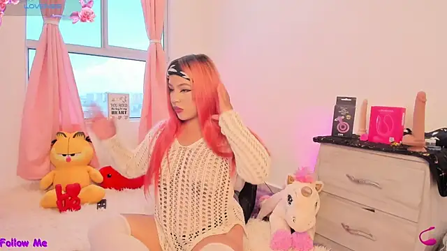 SophieRossi online show from 02/12/26, 04:02