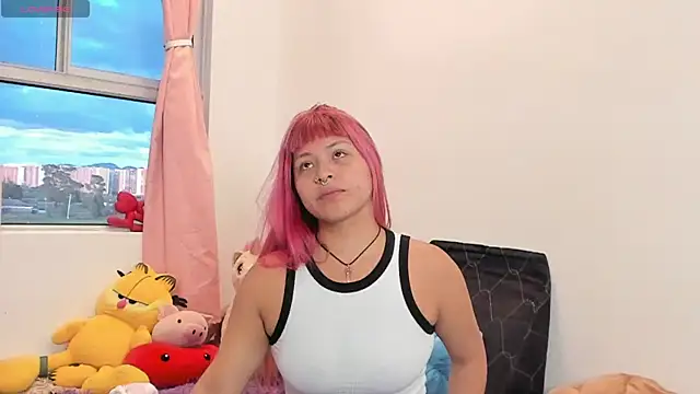 SophieRossi online show from 04/08/26, 10:43