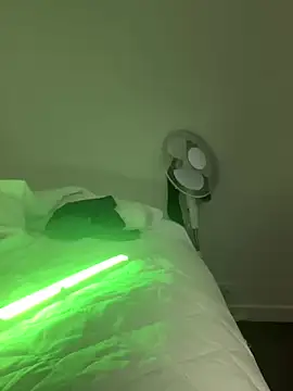 fireearthwaterair online show from 02/04/25, 03:44