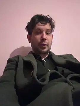 Taxidriver1988 online show from 02/17/25, 06:37