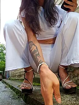 Yuky ta online show from 01/12/26, 02:22