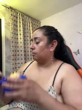 agathaxxx-69 online show from 04/11/26, 08:13