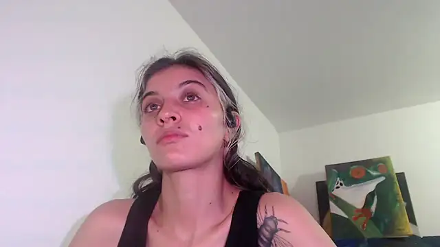 mariecam420 online show from 12/21/24, 05:25