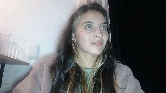mariecam420 online show from 12/26/24, 03:27