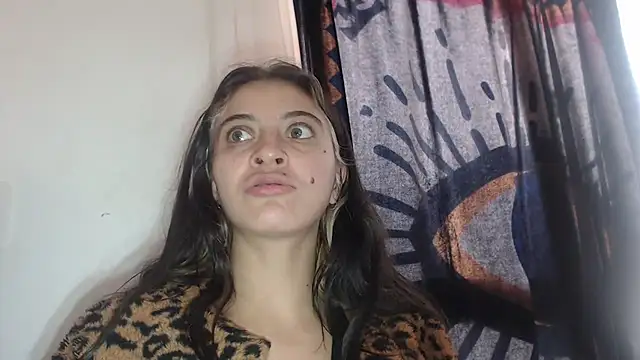 mariecam420 online show from 12/31/24, 12:04