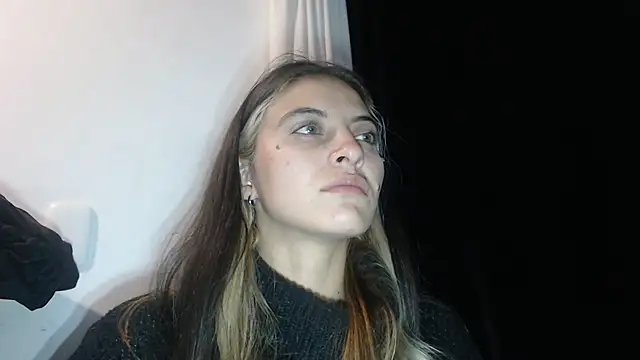 mariecam420 online show from 01/01/25, 12:32