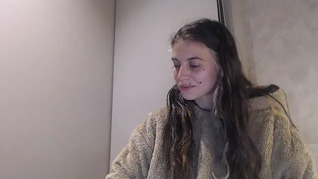 mariecam420 online show from 01/07/25, 11:56