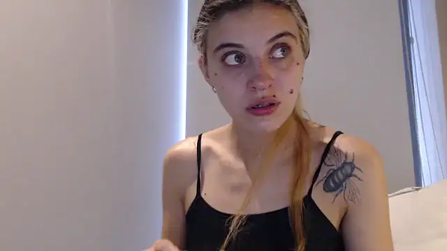 mariecam420 online show from 01/08/25, 05:59