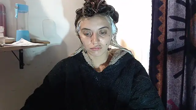 mariecam420 online show from 01/08/25, 10:06
