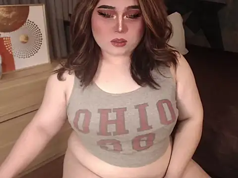 Snapshot of mysticofcum chatting on 09/21/25, 01:07 mysticofcum online show from 09/21/25, 01:07