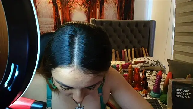 sofia23dirty online show from 04/19/26, 08:11