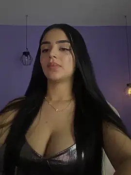 anniehart online show from 11/02/25, 02:25