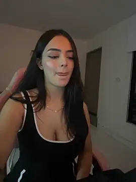 anniehart online show from 11/29/25, 01:19