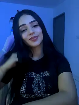 anniehart online show from 12/16/25, 01:43