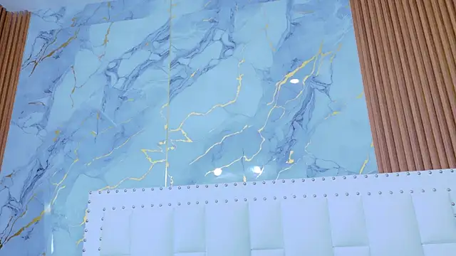 IrresistibleMilf online show from 11/21/25, 12:26