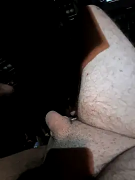 Snapshot of Gangster868 chatting on 09/27/25, 06:40 Gangster868 online show from 09/27/25, 06:40