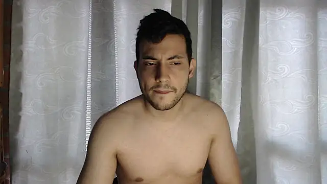 Armando 2002 online show from 03/18/25, 04:37