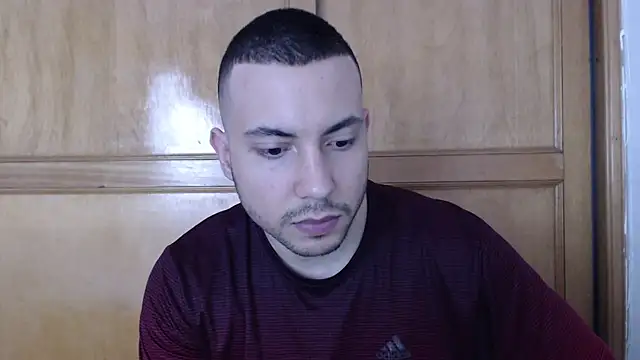 Snapshot of Armando_2002 chatting on 06/24/26, 04:50 Armando 2002 online show from 06/24/26, 04:50