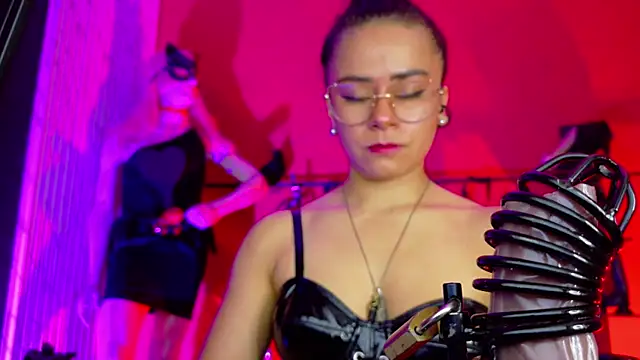 MistressSlut1 online show from 01/07/26, 11:12