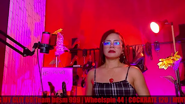 MistressSlut1 online show from 04/16/26, 02:51