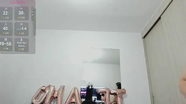 esmeraldamfc online show from 11/14/25, 10:07