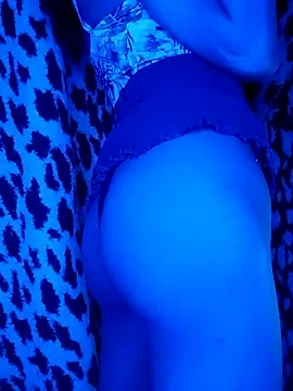 KatyNasty online show from 09/29/25, 03:44