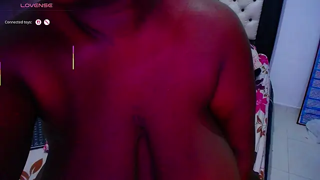 Snapshot of KARATIBBY_COX chatting on 07/26/26, 03:25 KARATIBBY COX online show from 07/26/26, 03:25