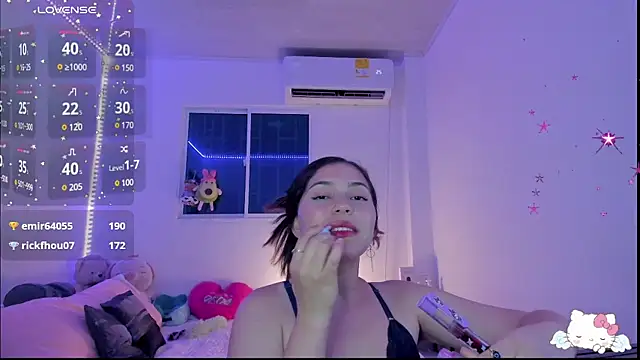 Snapshot of MollyG18 chatting on 02/23/25, 05:34 MollyG18 online show from 02/23/25, 05:34