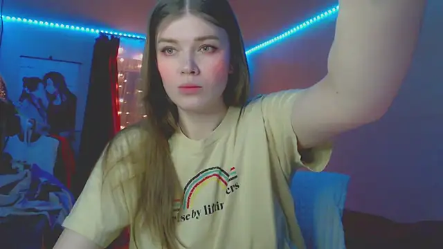 Snapshot of Klementa chatting on 12/25/24, 02:23 Klementa online show from 12/25/24, 02:23