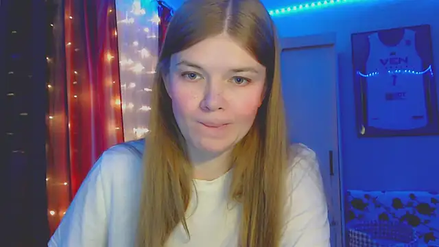 Snapshot of Klementa chatting on 10/08/25, 07:11 Klementa online show from 10/08/25, 07:11