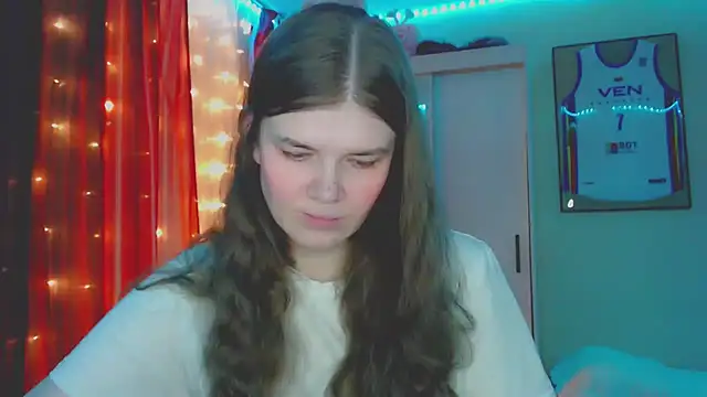 Snapshot of Klementa chatting on 12/05/25, 05:53 Klementa online show from 12/05/25, 05:53