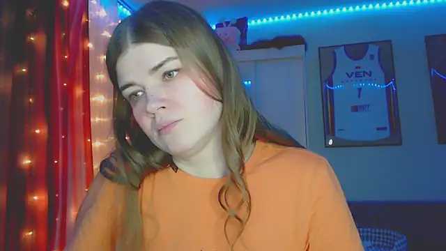 Snapshot of Klementa chatting on 02/16/26, 06:26 Klementa online show from 02/16/26, 06:26